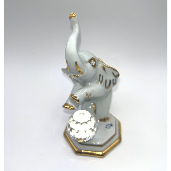 Vintage Capodimonte Elephant Balancing on Swarovski Crystal Ball Gold White Cute - Picture 10 of 16